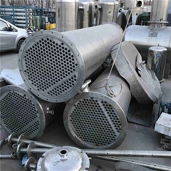 30平方碳钢列管冷凝器现货供应